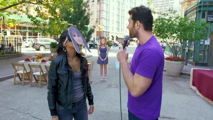 Télécharger la video: Billy On The Street - S05E02 - Death Rogen, with Special Guest Seth Rogen!