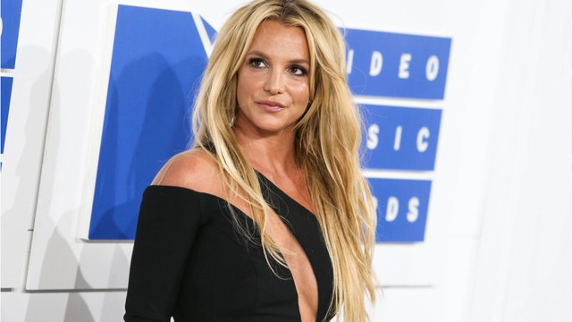 Voici - Agression de Britney Spears : elle sort du silence mais Victor Wembanyama pointe du doigt son comportement