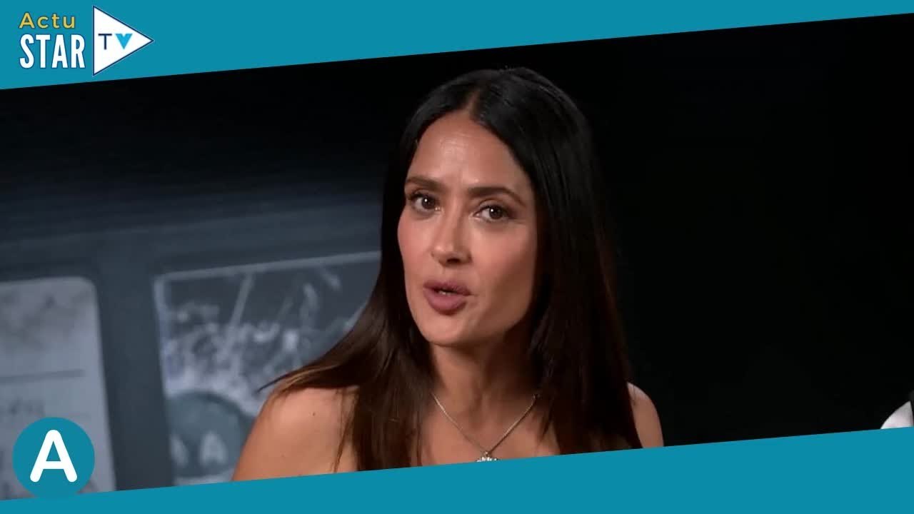 PHOTO Salma Hayek sculpturale à 56 ans, elle ose le bikini et elle a bien raison