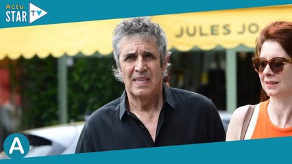 Julien Clerc avec son épouse discrète et leur fils de 15 ans : de mariage en toute décontraction