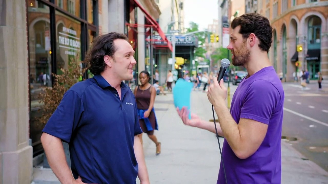 Billy On The Street - S05E09 - Super Sloppy Semi-Automatic Double Dare! with Keegan-Michael Key