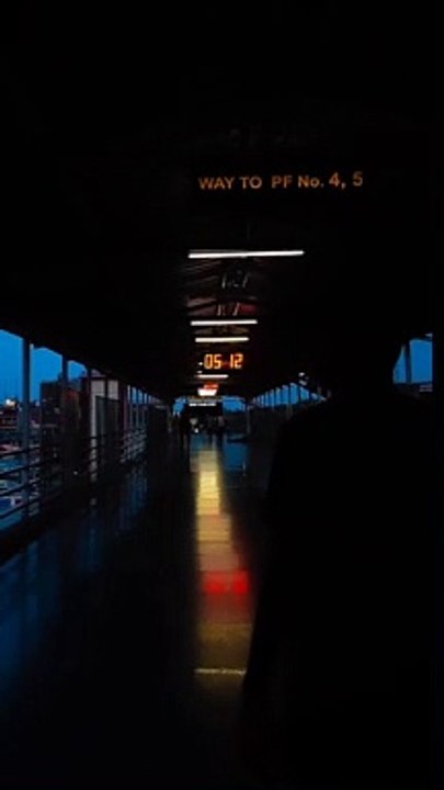 CSMT TERMINAL GATE 1