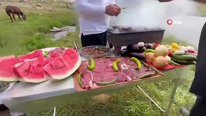 Le goût culinaire à Istanbul s'est déplacé vers le paradis et la vallée de l'enfer