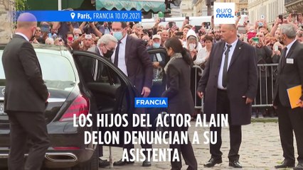 Los hijos del actor francés Alain Delon denuncian a su compañera por "acoso moral"
