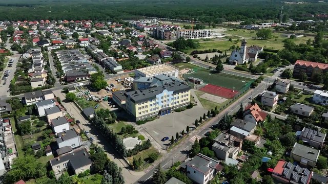 Gazeta Lubuska. Kostrzyn nad Odrą. Powstaje hala sportowa przy SP nr 2 w Kostrzynie nad Odrą. Na tę inwestycje czekano od lat!