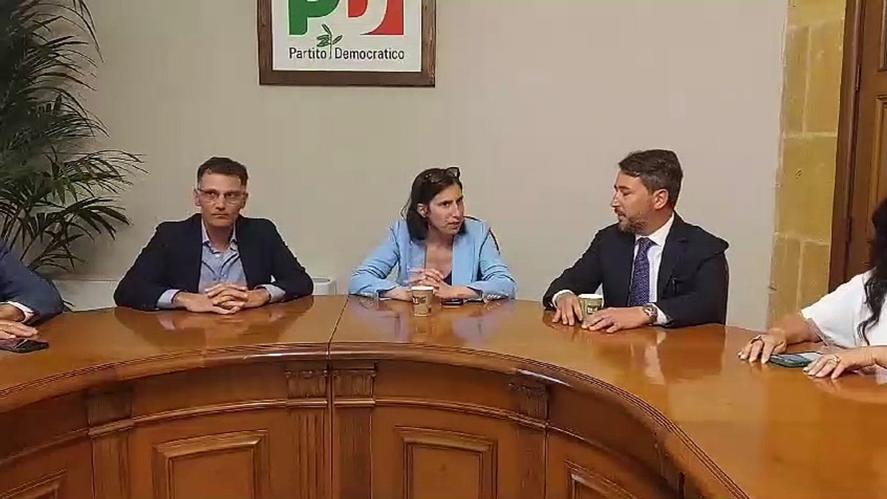 Schlein in Sicilia: "Il disegno di autonomia differenziata di Calderoli vuole dividere ulteriormente il paese"