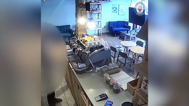 Moment a brave off-duty special constable disarming gunman in coffee shop in Birmingham city centre