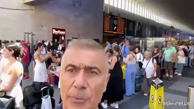 Pecoraro Scanio: Roma ? allo sbando , file assurde per i taxi