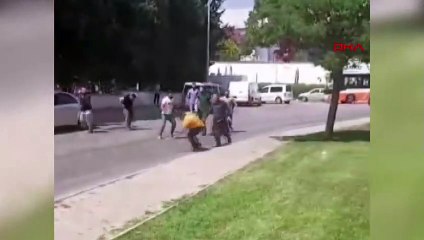 Gaziantep'te Sopalı ve Bıçaklı Kavga: 5 Kişi Yaralandı