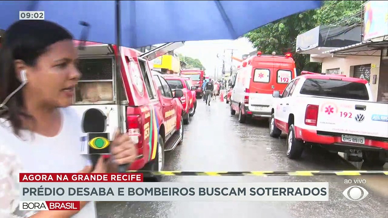 Prédio com moradores desaba nesta manhã na Grande Recife