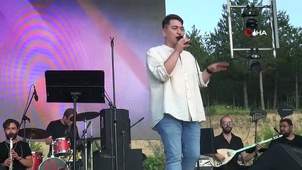 4 bin 500 üniversiteli mezuniyet sevinci yaşadı