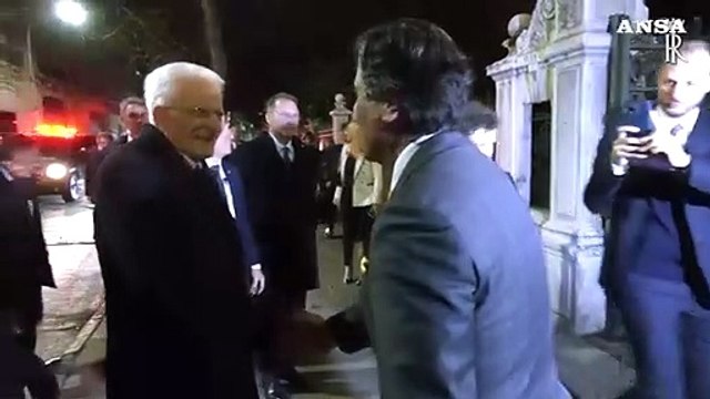 Mattarella in Cile, la visita alla sede di rappresentanza del Congresso a Santiago