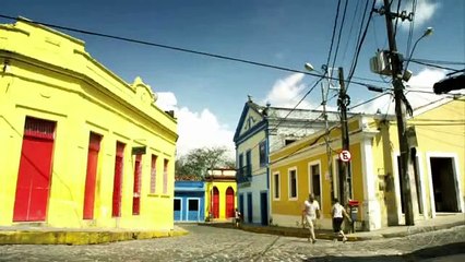 As Brasileiras (2012) - A Justiceira de Olinda (Juliana Paes)