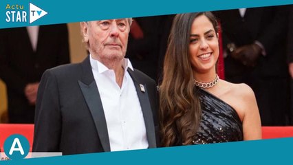 “Merci pour ton soutien sans faille” : Anouchka Delon remercie un proche de la famille d’avoir pris