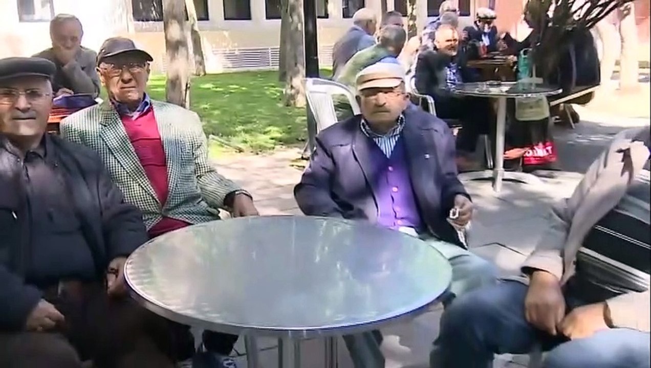 Last Minute： Les pensions des personnes âgées et invalides ont été augmentées ! Voici les nouveaux numéros