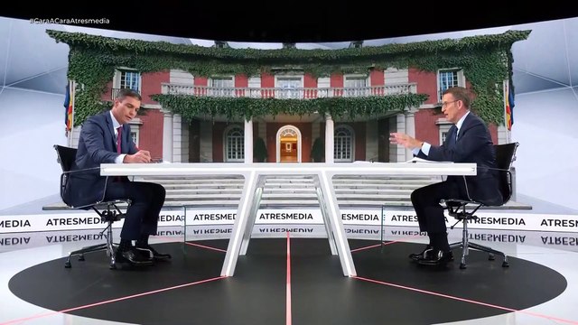 ¿Me va a dejar hablar, señor Sánchez? Feijóo se ha impacientado en varias ocasiones ante los constantes cortes del presidente del Gobierno