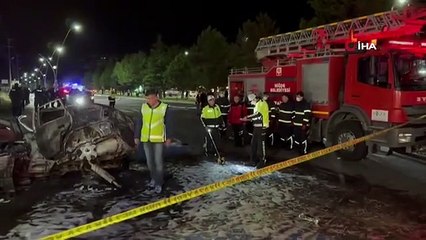 Niğde'de otomobil yayaya çarptıktan sonra yandı: 3 ölü