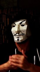 عمرو دياب اللوك الجديد قولى اسمي