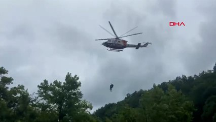 Şile'de yağmur sonrası mahsur kalanlar helikopterle kurtarıldı