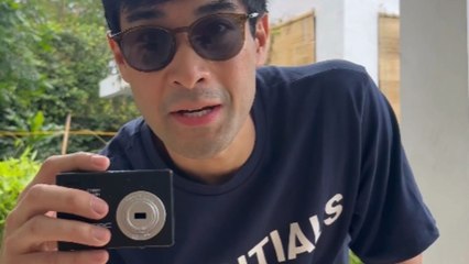 Mischievous man's prank-tastic water gun photography is a splash of comedy