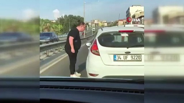 Korku dolu dakikalar! Maganda ve kadın sürücü karşı karşıya