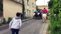 Théziers : la manade Labourayre en ouverture de la fête votive