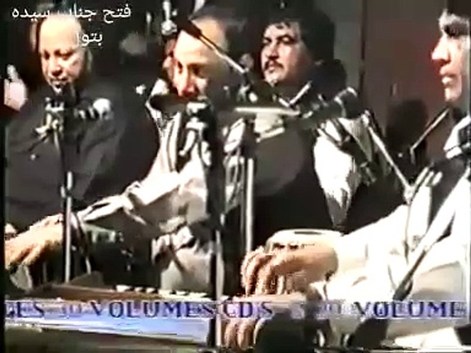 Rare_Footage_of_Imran_Khan_Requesting_Ustaad_Nusrat_Fateh_Ali_Khan_for___Ali_Da_Malang_(240p)