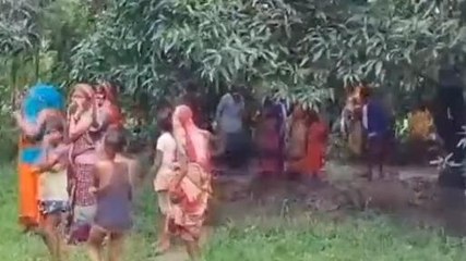 गांव में सनसनीखेज वारदात, मामा ने भांजे की लाश को बाग में दफनाया