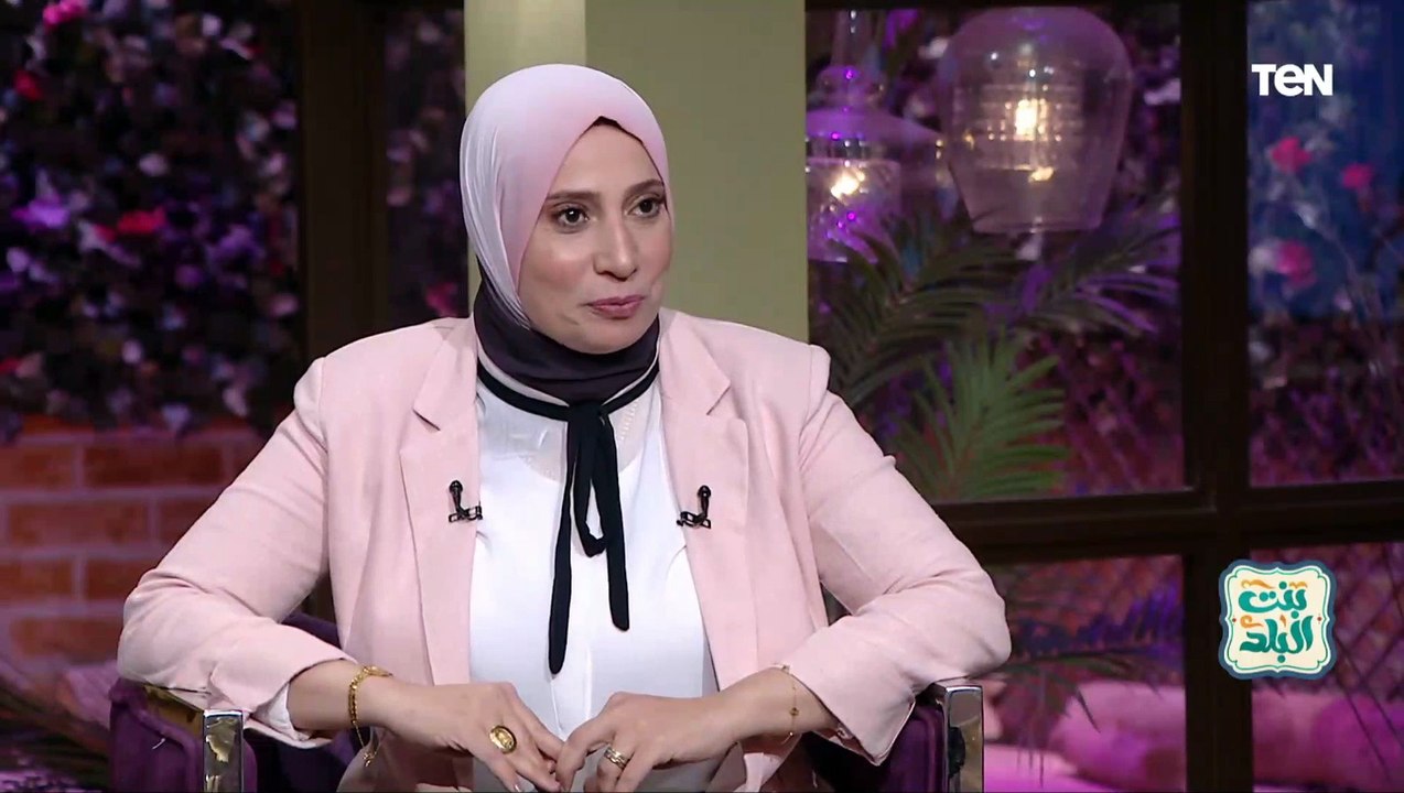 فاكرين فاطمة بنت السيد كشري في مسلسل "لن أعيش في جلباب أبي" وكمان طفلة فيلم الحفيد