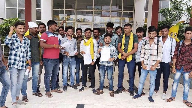 Tribal youth protest against UCC law in Burhanpur