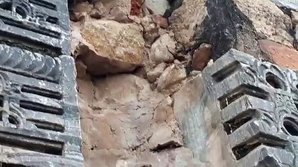 मंदिर पर गिरी आकाशीय बिजली