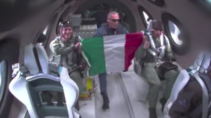 [과학 한스푼] 버진갤럭틱 첫 우주관광 성공...버·블·스 우주관광 3파전 / YTN