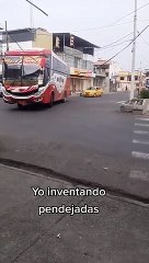 Jóvenes quisieron hacer una broma y terminaron accidentándose