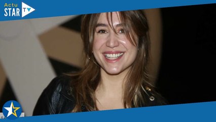 Izïa : la fille de Jacques Higelin échappe à la police après un gros dérapage contre Emmanuel Macron