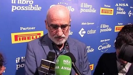 Fernando Aramburu: "In Europa raggiunto l'apice del nazionalismo. Preoccupato per la Francia"