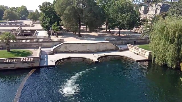 10 minutes de musique douce pour relaxante, calme ,étude, travail aux Jardin de La Fontaine à Nîmes, France | 10 minutes soothing music for studying work for with French style Jardin de La Fontaine in Nîmes, France| 法式風格的噴泉花園