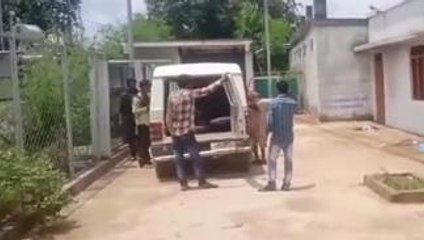 पन्ना: आकाशीय बिजली गिरने से एक व्यक्ति की मौत दो गंभीर घायल,देखें खबर