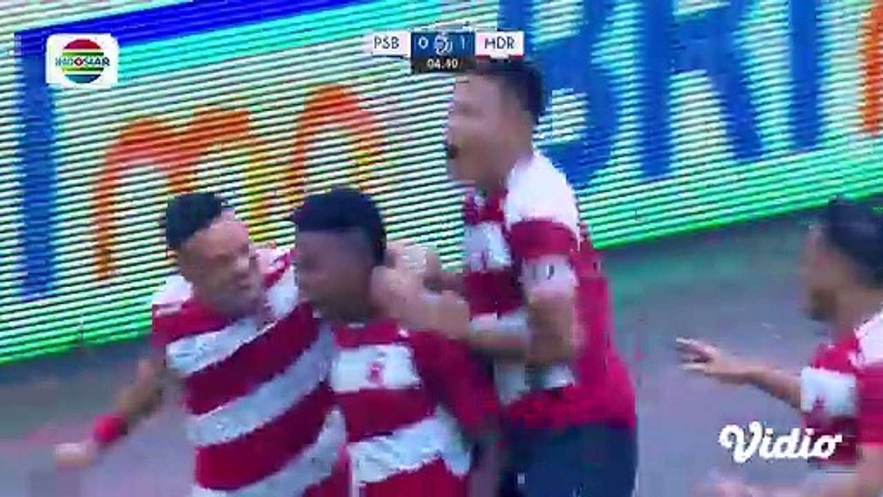 Highlights - Madura United FC VS Persib Bandung | BRI Liga 1 2023/24