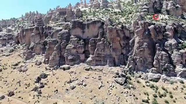 Diyarbakır’ın peribacaları görenleri kendine hayran bırakıyor