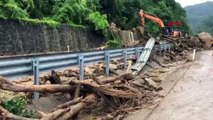 Zonguldak'ta sağanak yağış sonucu heyelan ve sel felaketi