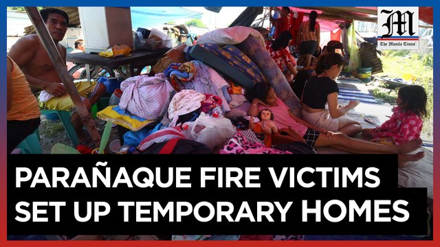 Parañaque fire victims set up temporary homes