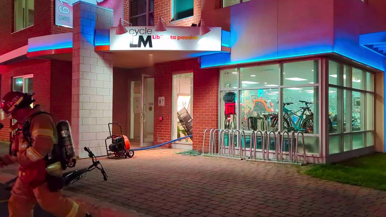 Incendie dans une boutique de vélos