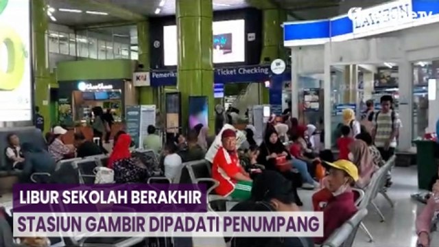 Libur Sekolah Berakhir, Stasiun Gambir Dipadati Penumpang