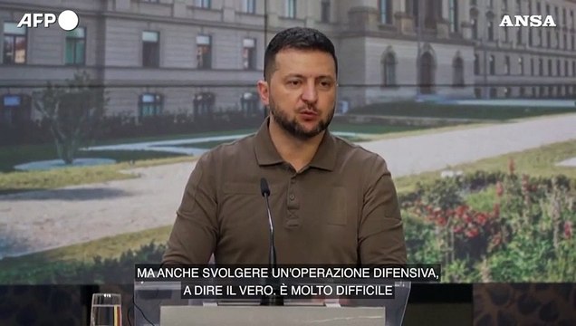 Ucraina, Zelensky: Senza armi a lungo raggio difficile anche difendersi