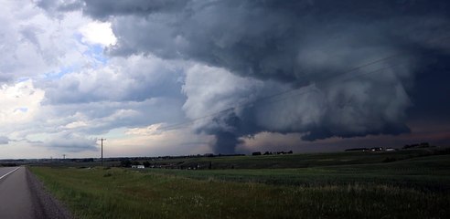 Tornado Forms In Canada