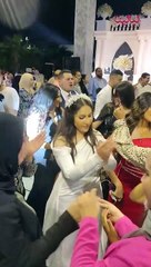 فرحة ورقص ياسمين علواني نجمة عرب جوت تالنت مع اصحابها يوم زفافها