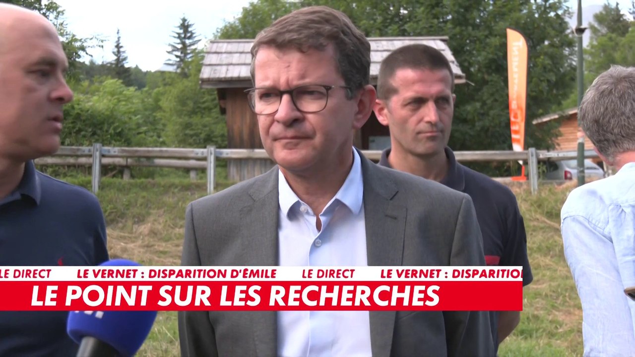 Le préfet des Alpes-de-Haute-Provence, Marc Chappuis, et le procureur de la République de Digne-les-Bains, Rémy Avon, se sont exprimés, suite à la disparition du petit Emile