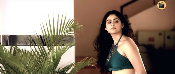 Palak Lalwani's Stunning Bikini Look in 'Thalainagaram 2' 🌟