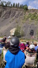 Lancement de voiture du 4 juillet à Glacier View, Alaska