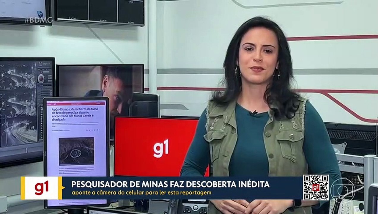 FÓSSIL DE UM FETO DE PREGUIÇA GIGANTE